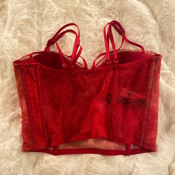 **SOLD OUT** victoria’s secret bustier in red - Picture 2 of 2